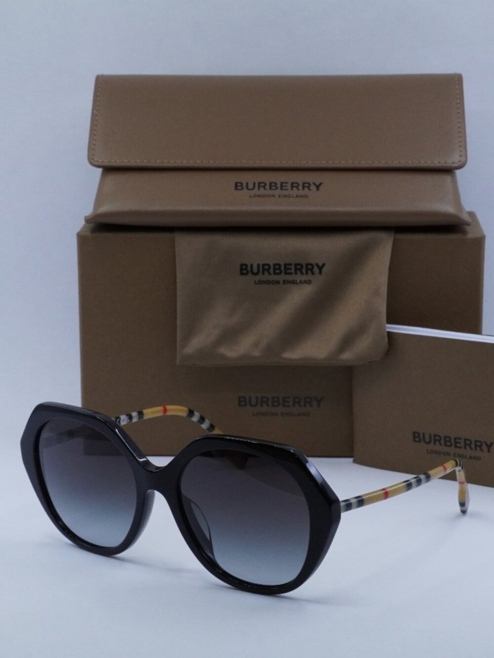 Burberry BE4375F 38538G Geometric Sunglasses - Black / Grey
